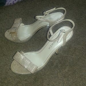 Caparros Sandal/Heels