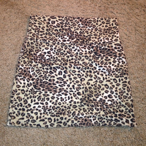 High waisted cheetah print skirt - Picture 1 of 3