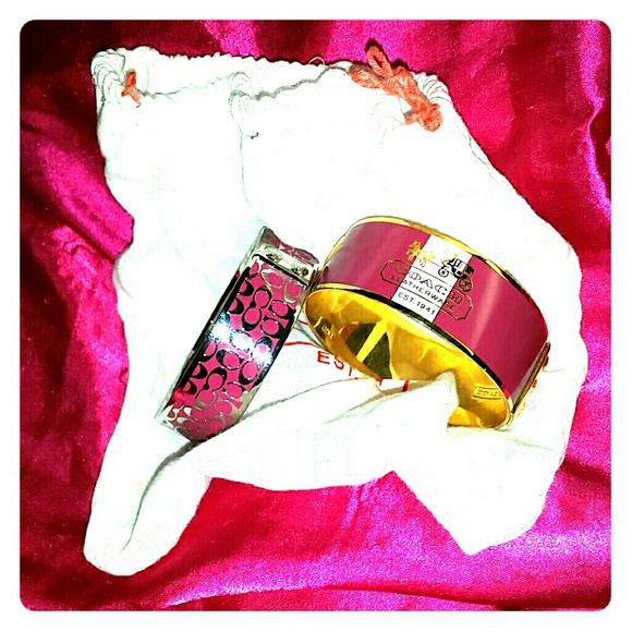 Set of coach bangles.