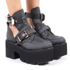 Jeffrey Campbell Asylum platform boots!
