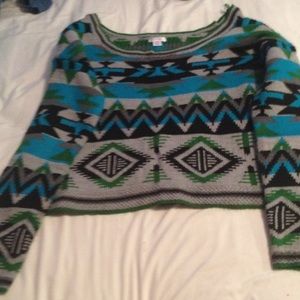 Aztec print cropped sweater