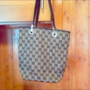Gucci small tote