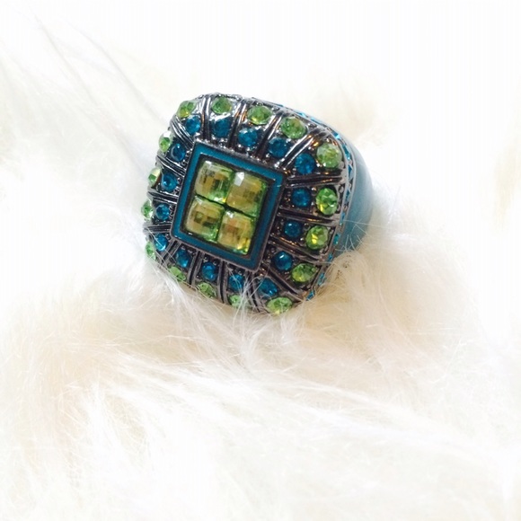 Blue and green jeweled ring