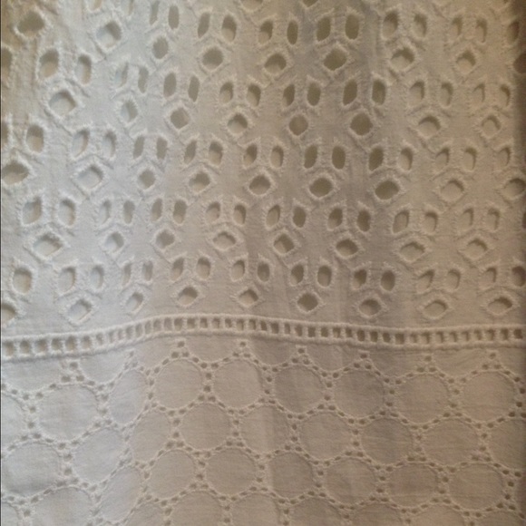 White eyelet dress - Picture 3 of 4