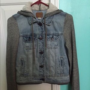 American Eagle Denim Vested Hoodie 💖