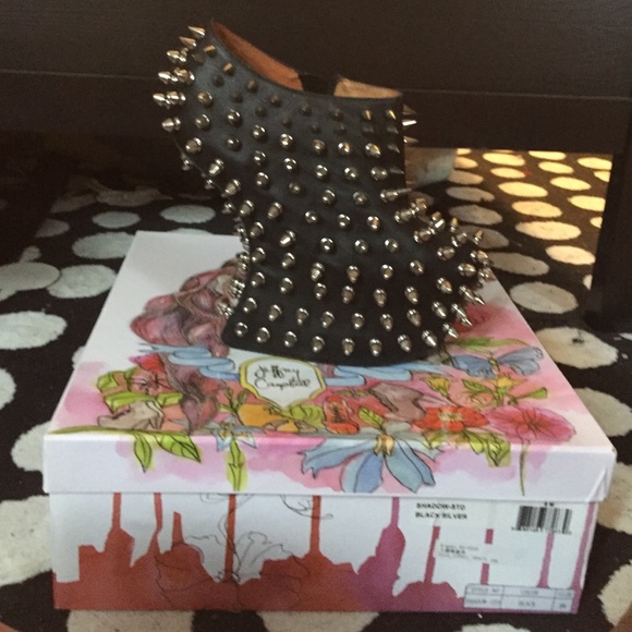 Jeffrey Campbell