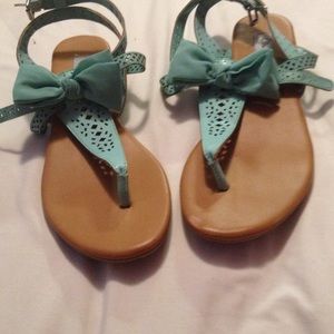 Blue bow sandals
