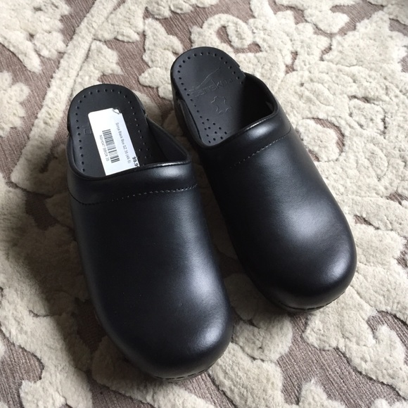 Dansko size 35 which is 5 in women's US