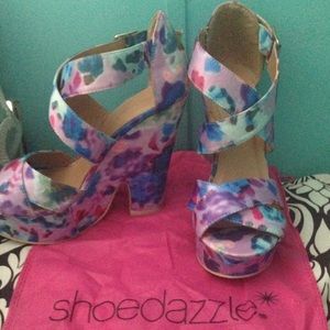 Shoedazzel floral wedges