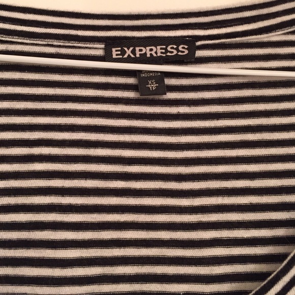 Black/white striped long sleeve - Picture 2 of 3