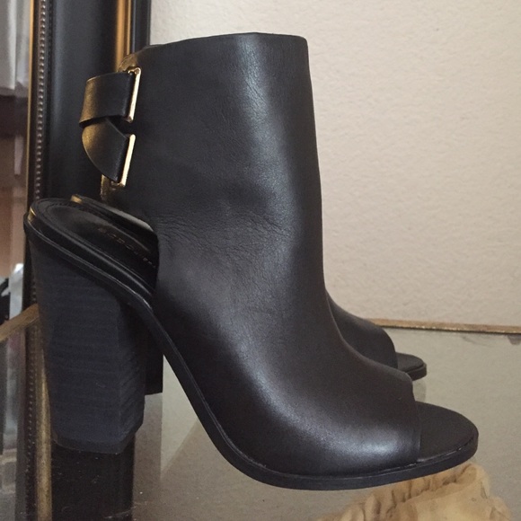 Bcbg booties - Picture 4 of 4