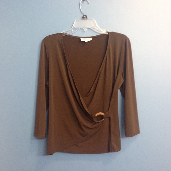 Studio I Tops - Studio I brown top