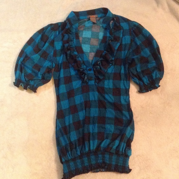 ×SOLD×  Beautiful top - Picture 2 of 2