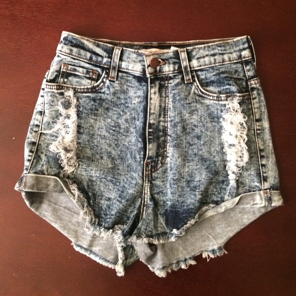 High waisted distressed denim shorts