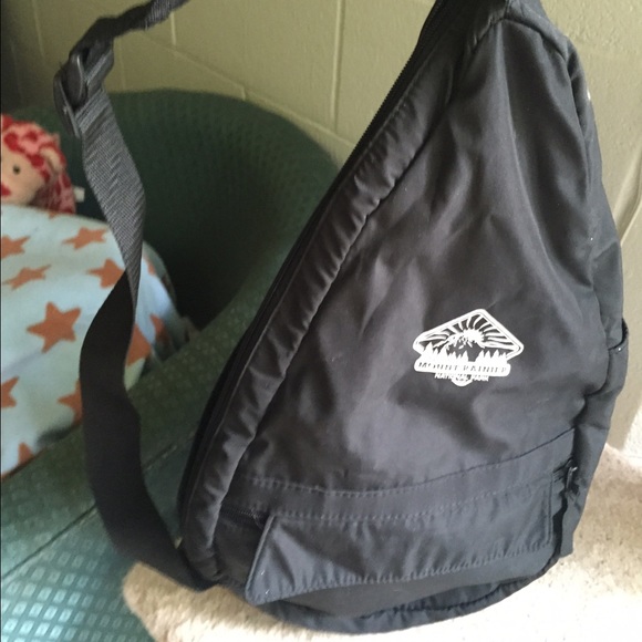 One Shoulder Sling Pack