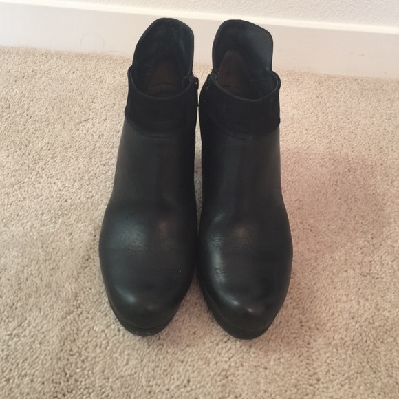 t tahari paul bootie
