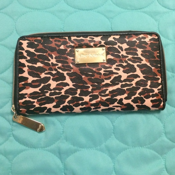 Betsey Johnson Cheetah Wallet