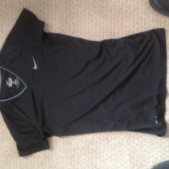 Nike Pro Dri-fit fitted v-neck shirt