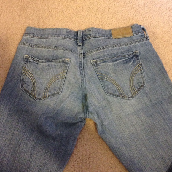 Hollister jeans - Picture 2 of 3