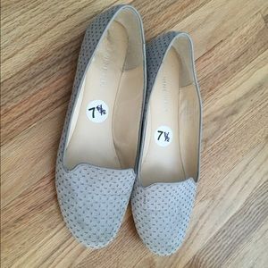 Nine West gray flats