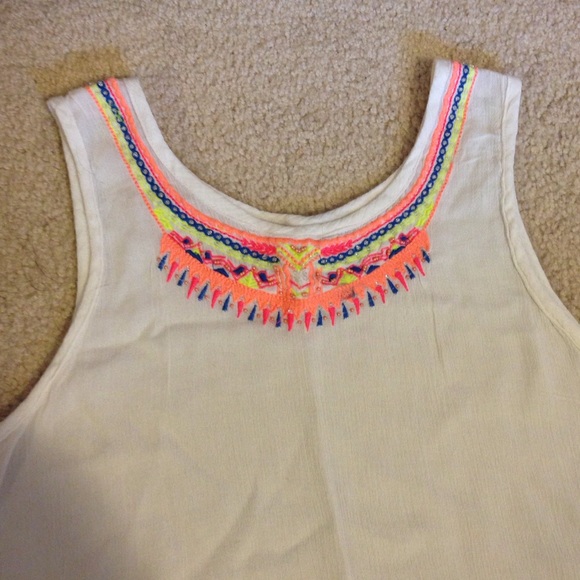 Tank top - Picture 2 of 2