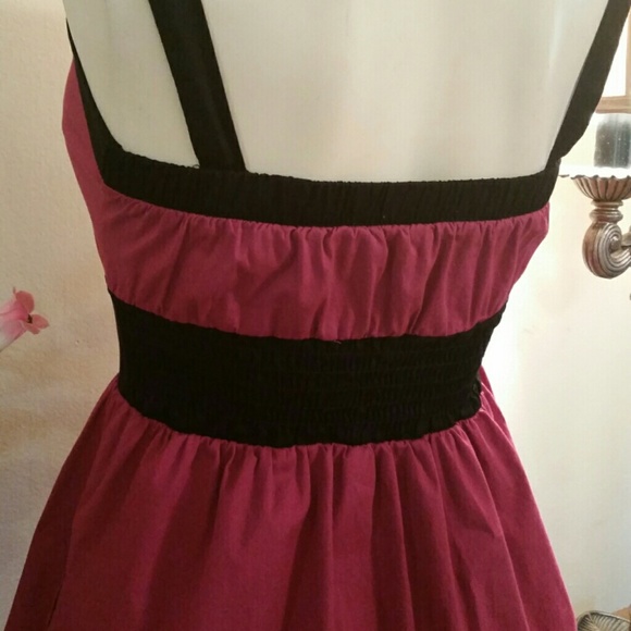 🍎SOLD🍎Zip Front Magenta Dress - Picture 4 of 4