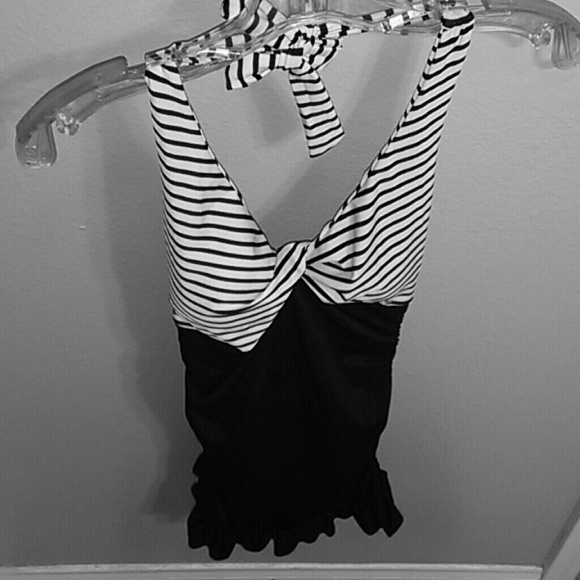 Bathing suit