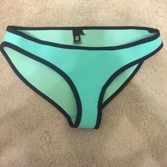 Triangl swimwear bottoms in Santa Rosa Splash