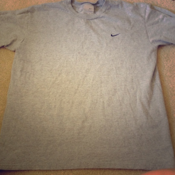 Nike tshirt large