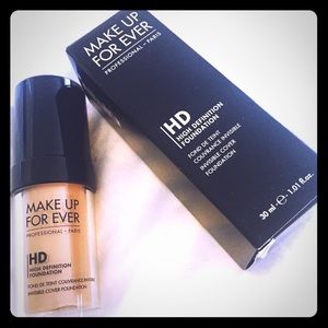 Makeup Forever HD Foundation