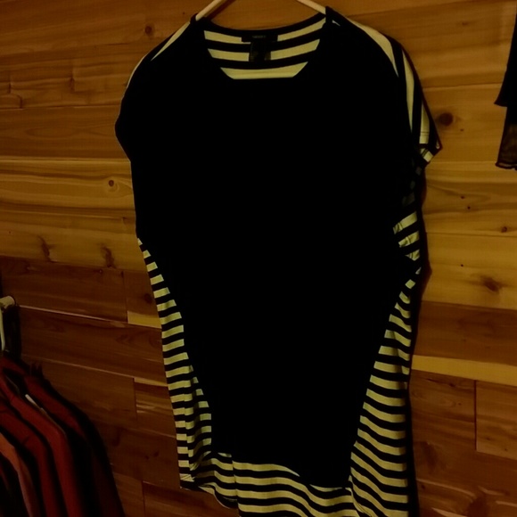 Stripped top - Picture 1 of 4