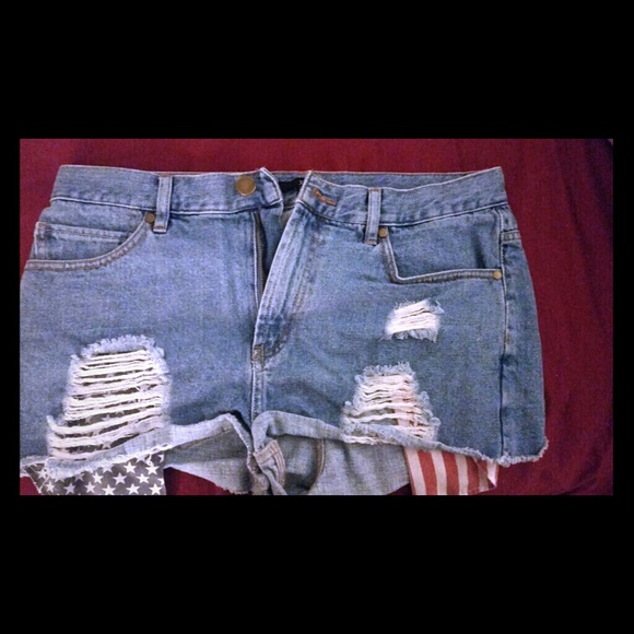 Forever 21 Jean shorts MUST GO !
