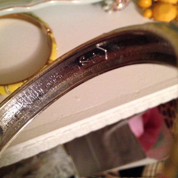 Blue bangle bracelet - Picture 4 of 4