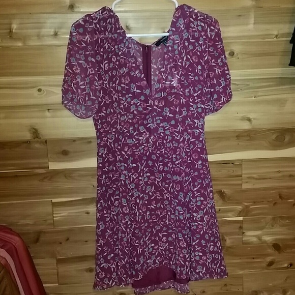 Back zipper dress - Picture 2 of 3