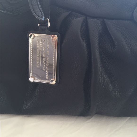 Marc by Marc Jacobs Classic Q Groovee Satchel - Picture 3 of 4