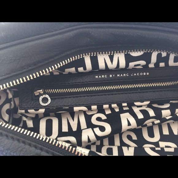 Marc by Marc Jacobs Classic Q Groovee Satchel - Picture 4 of 4