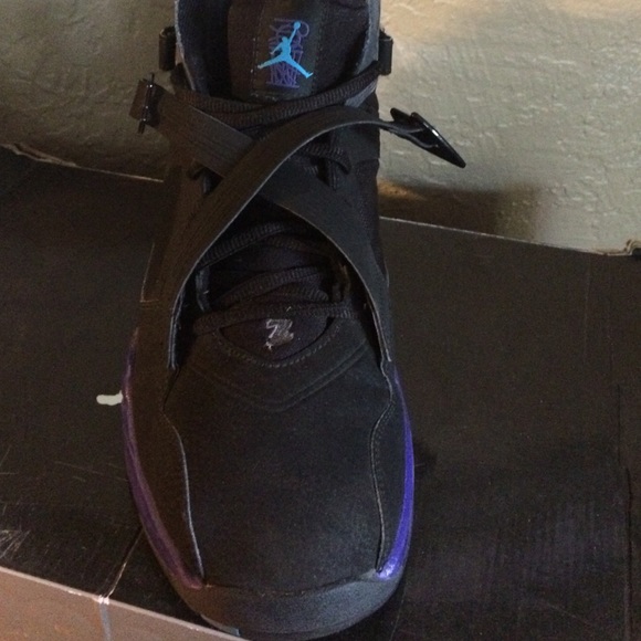 Jordan 8.0 size 11 pass as deadstock with og box - Picture 2 of 4