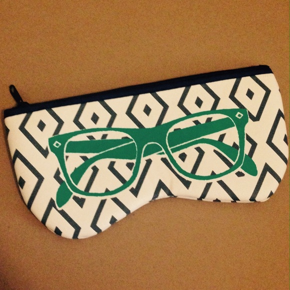 Shades Case! - Picture 1 of 2