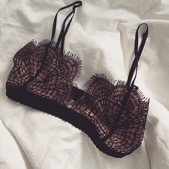 For love and lemons bralette - Picture 2 of 2