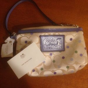 NWT Coach Wristlet