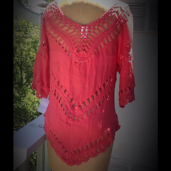 JUST REDUCED!! GORGEOUS AND TRENDY BOHO SALMON TOP - Picture 4 of 4
