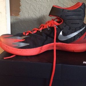 Nike zoom hyper revs