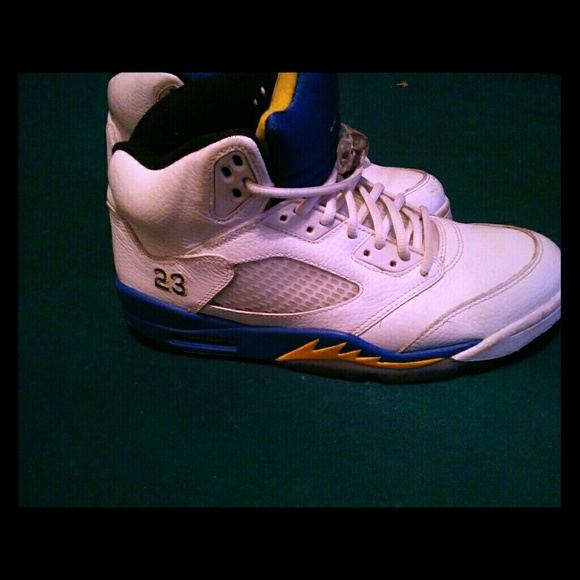 Retro 5 laneys