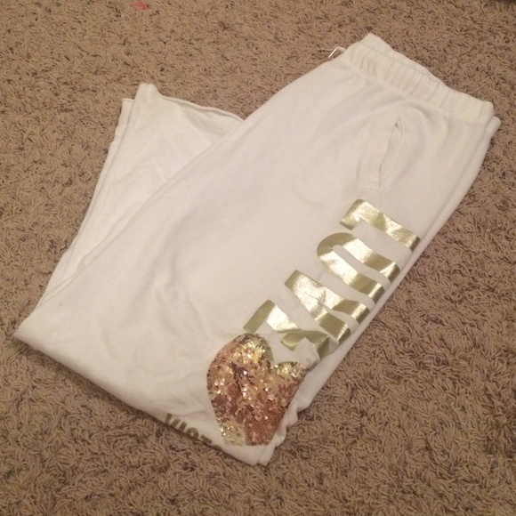 Victoria's Secret Pants - 💗💗SALE💗💗Victoria's  Secret sweat pants💗💗