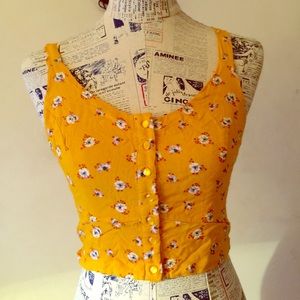 Crop top floral top🌸