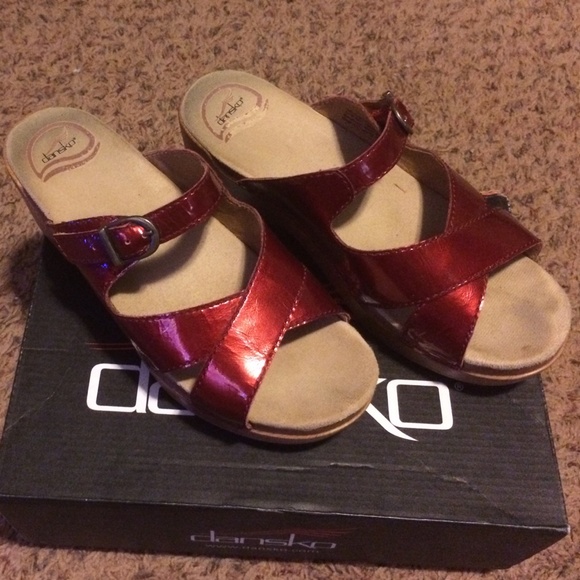 Dansko Size 38 - Picture 1 of 2