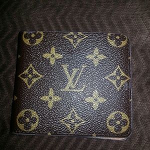 Luis Vuitton  wallet