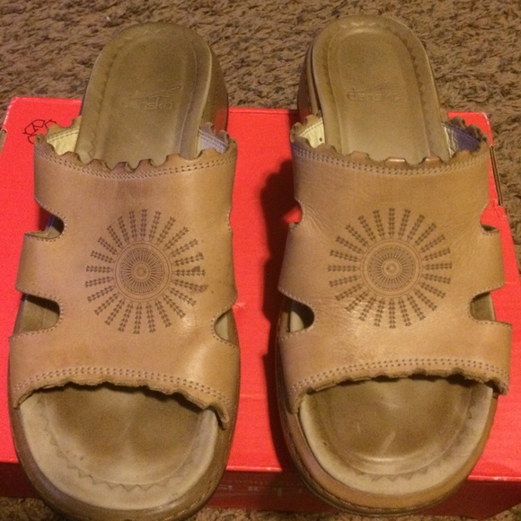 Dansko Size 37