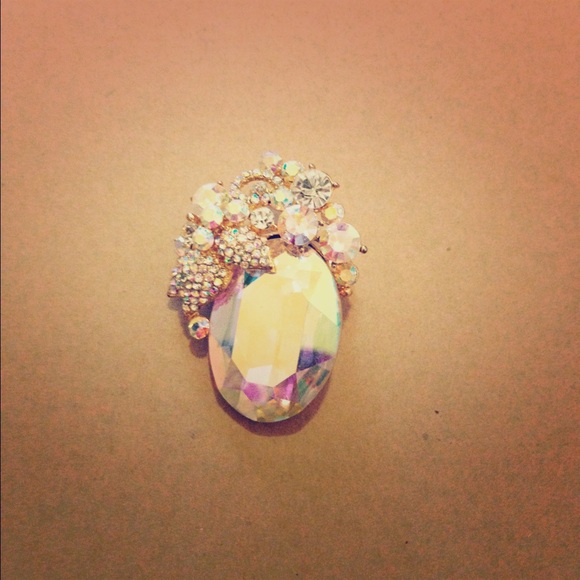 Vintage Glam Pin!