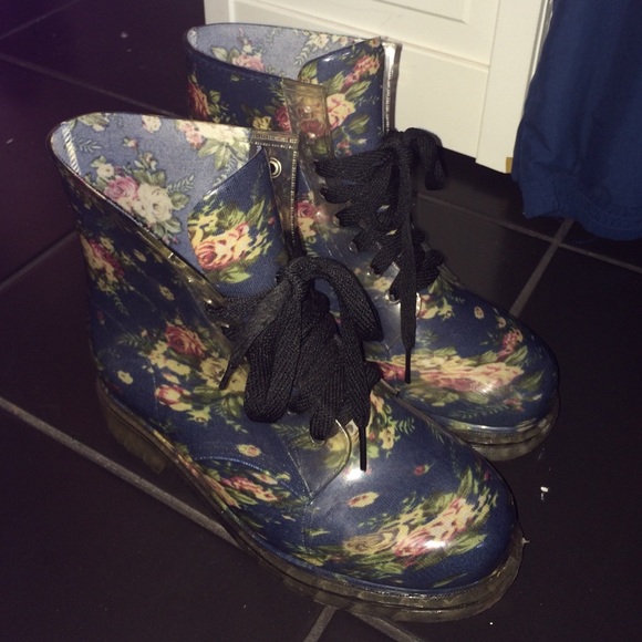 Brand New Floral Print Boots